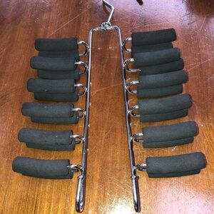 Chrome Multi-Tier tie holder with Black Foam Grips. Holds 12 ties - used